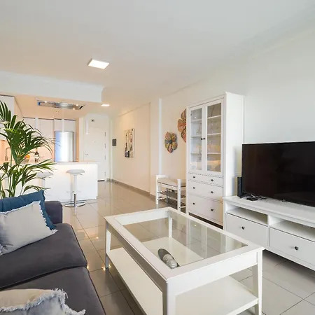 Mogan Beachfront | Carmitathome *