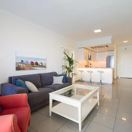 Mogan Beachfront | Carmitathome Daire *